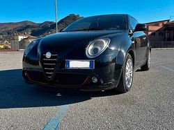 Nero Usata 2010 Alfa Romeo MiTo Due volumi | 3000 €