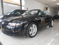Nero Usata 2005 Audi TT Roadster Cabrio | 12.500 € (Molto cara)