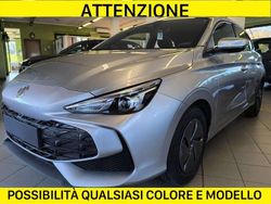 Grigio Nuova 2025 MG MG3 Due volumi | 16.500 € (Buon prezzo)