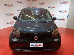 Nero Usata 2019 Smart ForTwo Coupé Passion Coupé | 12.250 € (Buon prezzo)