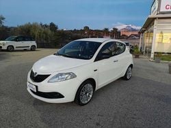 Bianco Usata 2013 Lancia Ypsilon Gold Due volumi | 6490 € (Buon prezzo)