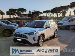 Bianco Usata 2021 Toyota RAV4 Hybrid Business Edition SUV | 24.800 € (Ottimo prezzo)