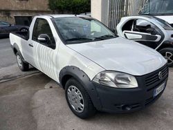 Bianco Usata 2012 Fiat Strada Trekking Pick-up | 14.900 € (Molto cara)