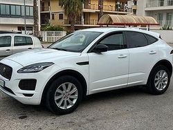 Bianco Usata 2019 Jaguar E-Pace SUV | 20.900 € (Buon prezzo)