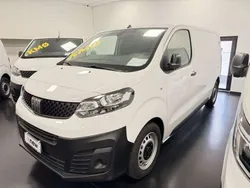Bianco Usata 2023 Fiat Scudo Business Monovolume | 24.700 € (Cara)
