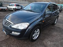 Grigio Usata 2009 Ssangyong Kyron SUV | 3900 € (Buon prezzo)