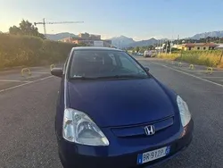 Usata 2001 Honda Civic S Tre volumi | 2000 € (Buon prezzo)