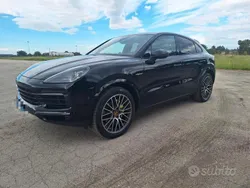 Usata 2021 Porsche Cayenne SUV | 69.000 € (Ottimo prezzo)