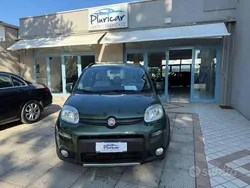 Verde(met.) Usata 2014 Fiat Panda 4x4 Due volumi | 11.500 € (Buon prezzo)