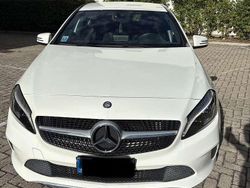 Usata 2016 Mercedes A180 Edition Tre volumi | 13.900 € (Buon prezzo)