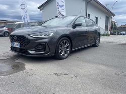 Grigio Usata 2024 Ford Focus ST-Line Tre volumi | 21.900 € (Buon prezzo)
