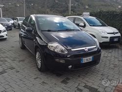 Blu Usata 2010 Fiat Punto Evo Active Due volumi | 5190 € (Buon prezzo)