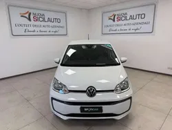 Bianco Usata 2022 VW up! Move Due volumi | 11.900 € (Buon prezzo)