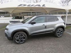 Grigio Nuova 2025 Jeep Avenger Summit SUV | 27.990 € (Buon prezzo)