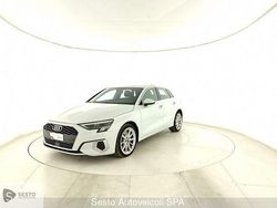 Bianco ghiaccio metallizzato Usata 2021 Audi A3 Advanced Plus Tre volumi | 24.500 € (Buon prezzo)