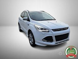 Bianco Usata 2015 Ford T SUV | 12.950 €