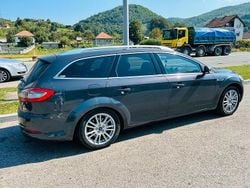 Usata 2010 Ford Mondeo Tre volumi | 5000 € (Molto cara)