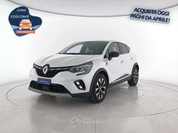 Bianco Usata 2023 Renault Captur Techno SUV | 19.900 € (Buon prezzo)