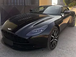 Nero Usata 2018 Aston Martin DB11 Coupé | 136.900 €