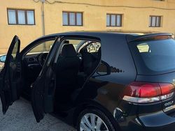Nero Usata 2008 VW Golf VI Due volumi | 4700 € (Buon prezzo)