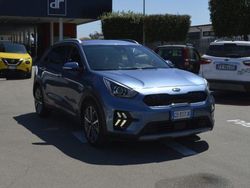Blu metallizzato Usata 2021 Kia Niro Style SUV | 17.900 € (Buon prezzo)