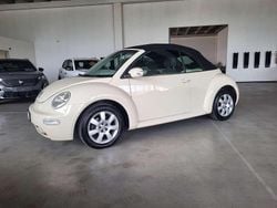 Pastello Usata 2005 VW Beetle Cabrio | 9000 € (Cara)