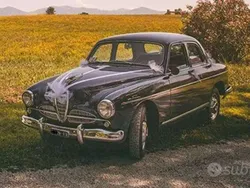 Blu/azzurro Usata 1957 Alfa Romeo 1900 Super Tre volumi | 28.000 €