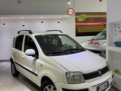 Bianco Usata 2011 Fiat Panda Dynamic Tre volumi | 4499 € (Buon prezzo)
