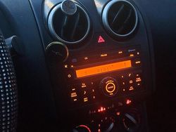 Rosso Usata 2009 Nissan Qashqai SUV | 3600 € (Buon prezzo)