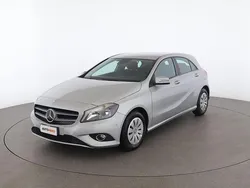 Grigio Usata 2014 Mercedes A180 Executive Tre volumi | 11.799 € (Buon prezzo)