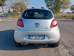 Grigio Usata 2013 Ford Ka Tre volumi | 4900 €