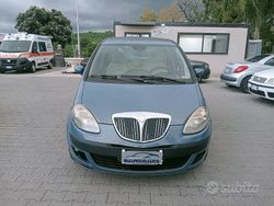 Bianco Usata 2006 Lancia Musa Monovolume | 3599 € (Molto cara)