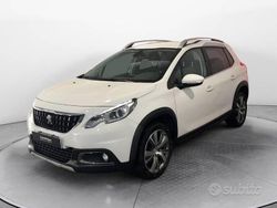 Bianco Usata 2018 Peugeot 2008 Active SUV | 12.500 € (Cara)