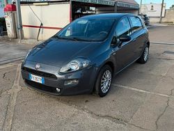 Usata 2015 Fiat Punto Tre volumi | 5500 € (Buon prezzo)