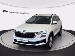 Bianco Usata 2025 Skoda Karoq Executive SUV | 27.600 € (Buon prezzo)