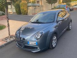 Usata 2009 Alfa Romeo MiTo Due volumi | 2700 €