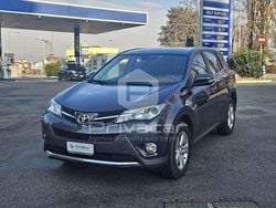Grigio Usata 2014 Toyota RAV4 Active Station wagon | 15.500 € (Molto cara)