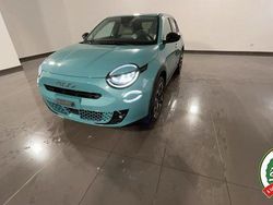 Azzurro Nuova 2025 Fiat 600 La Prima SUV | 25.200 €