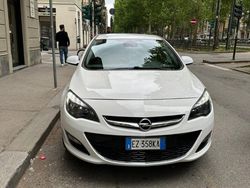 Usata 2015 Opel Astra Tre volumi | 9000 €