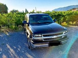 Nero Usata 2002 Chevrolet Tahoe SUV | 18.400 €