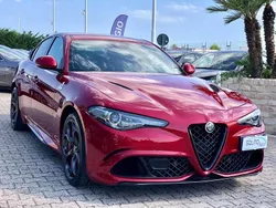 Rosso competizione Usata 2018 Alfa Romeo Giulia Competizione Tre volumi | 62.800 €