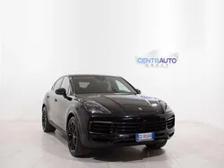 Blu/azzurro Usata 2021 Porsche Cayenne SUV | 67.000 € (Super prezzo)