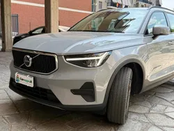 Grigio Usata 2024 Volvo XC40 Plus SUV | 32.000 € (Super prezzo)