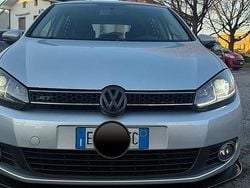 Grigio Usata 2010 VW Golf VI Tre volumi | 8000 € (Cara)