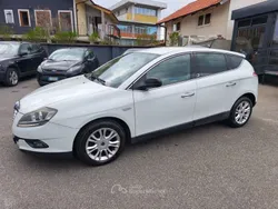 Bianco Usata 2014 Lancia Delta Gold Tre volumi | 3890 € (Buon prezzo)