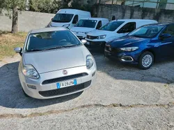 Argento Usata 2015 Fiat Punto Street Due volumi | 4500 € (Buon prezzo)