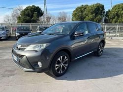 Grigio Usata 2015 Toyota RAV4 SUV | 13.000 € (Buon prezzo)