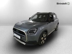 Smokey green Usata 2024 Mini Countryman Favoured SUV | 41.000 € (Buon prezzo)