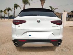 Bianco Usata 2019 Alfa Romeo Stelvio SUV | 23.000 € (Cara)