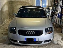 Usata 2001 Audi TT Roadster Cabrio | 10.500 € (Buon prezzo)